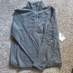 Men’s half zip Fleece pullover